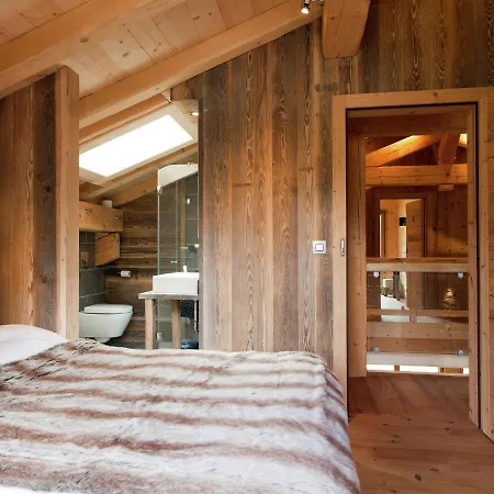 Spacious Chalet In With Sauna Chalet *