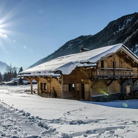 Chalet Spacious Chalet In With Sauna
